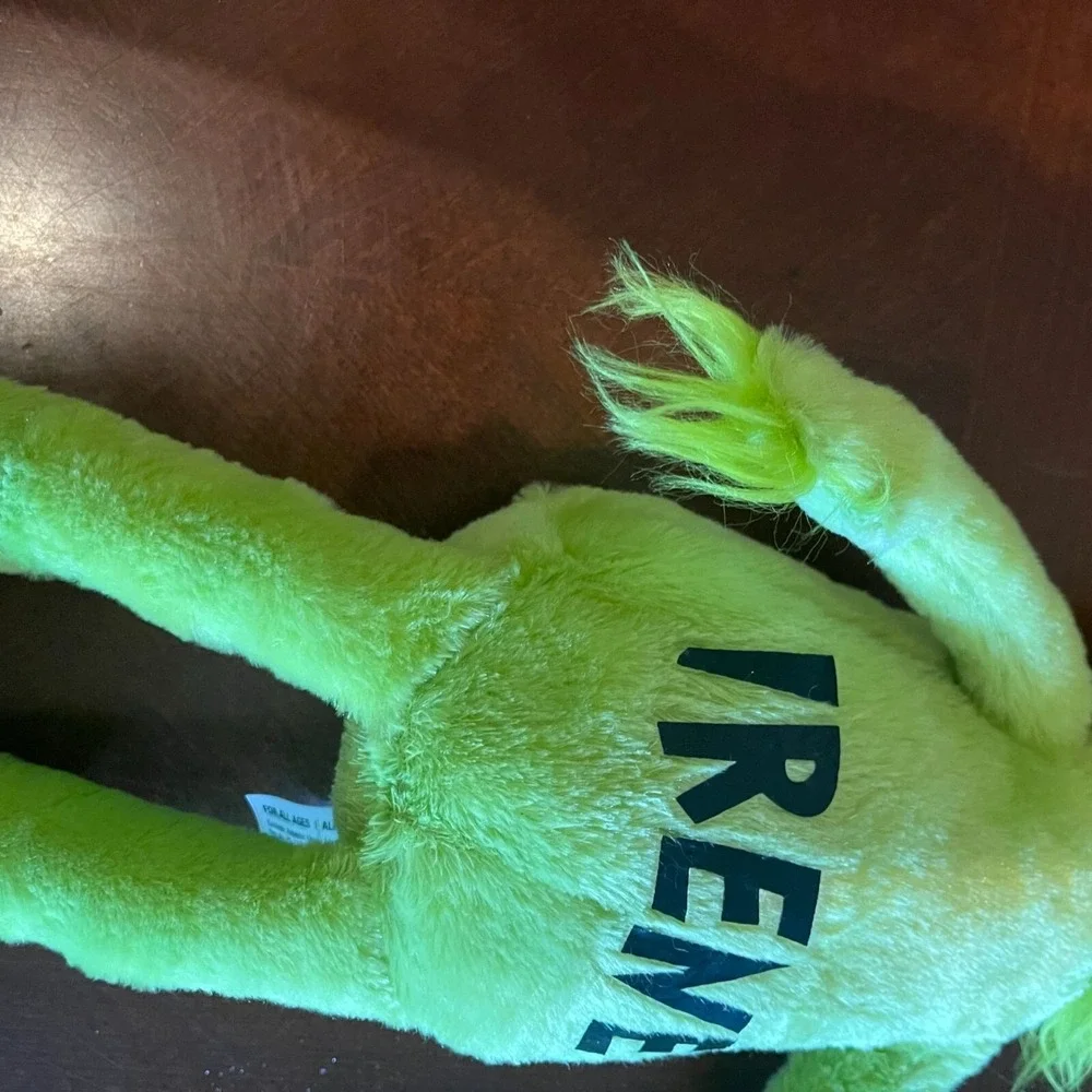 Dr. Seuss Cares‎ Grinch & Irene Plush Set Fiber Stuffed Toys holiday